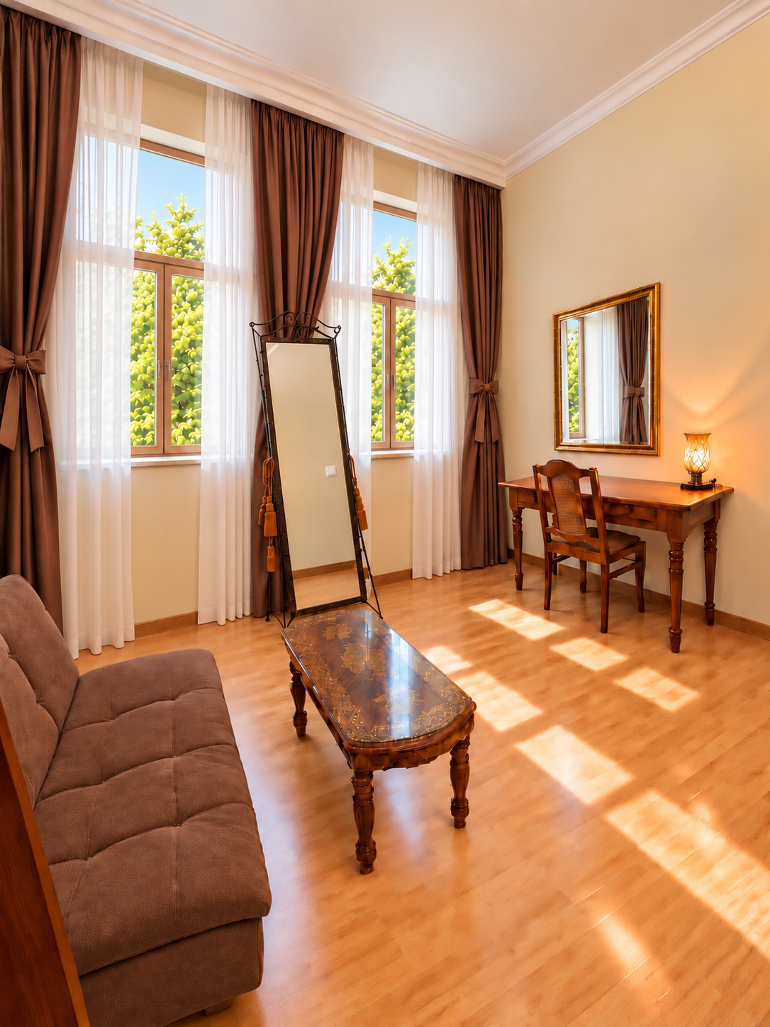 Suite with balcony