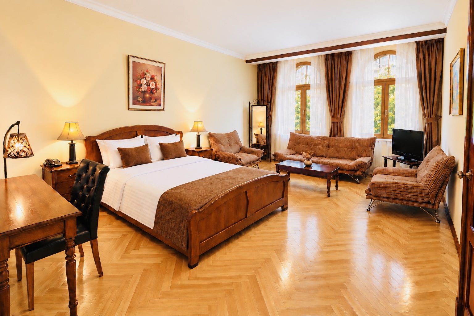 Semi-Suite Room